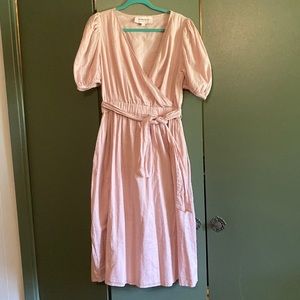 Lovely Swiss dot midi dress. Light pink/lavender.
